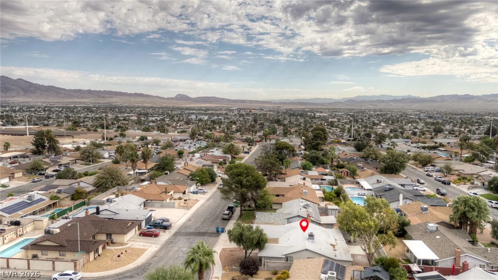 4051 Springhill, Las Vegas, NV 89121