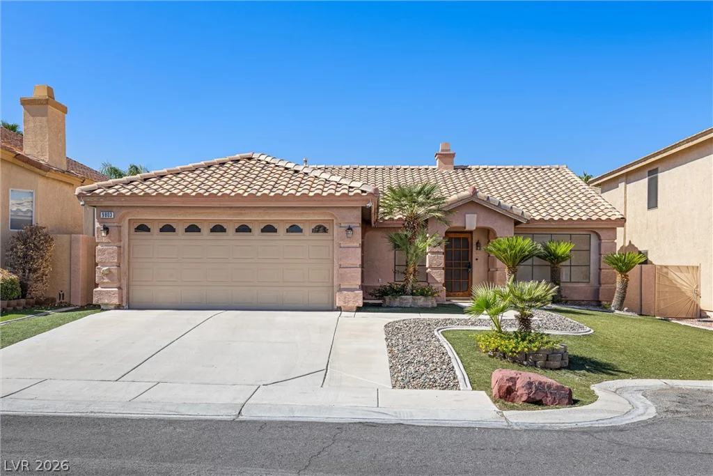 9803 Frosty Canyon, Las Vegas, NV 89183