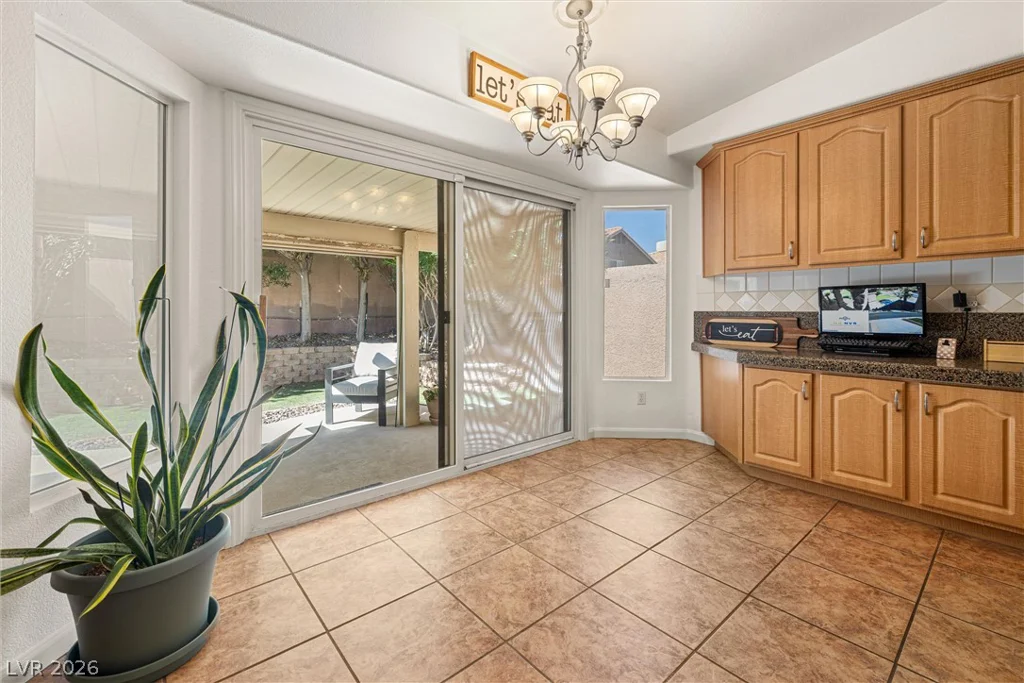 9803 Frosty Canyon, Las Vegas, NV 89183