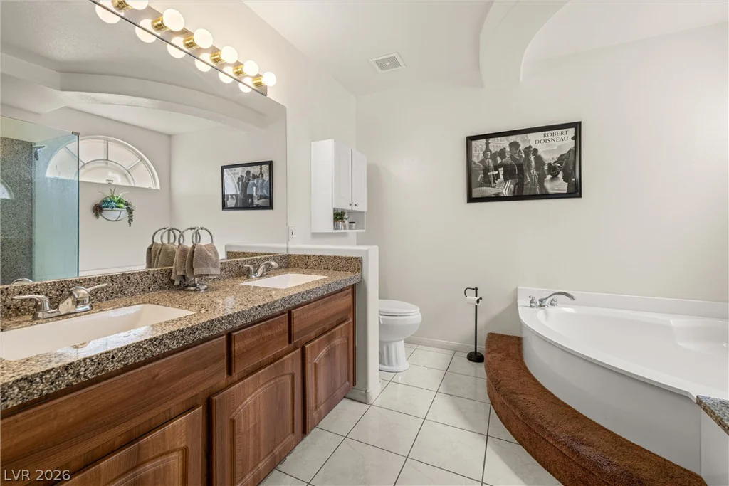 9803 Frosty Canyon, Las Vegas, NV 89183
