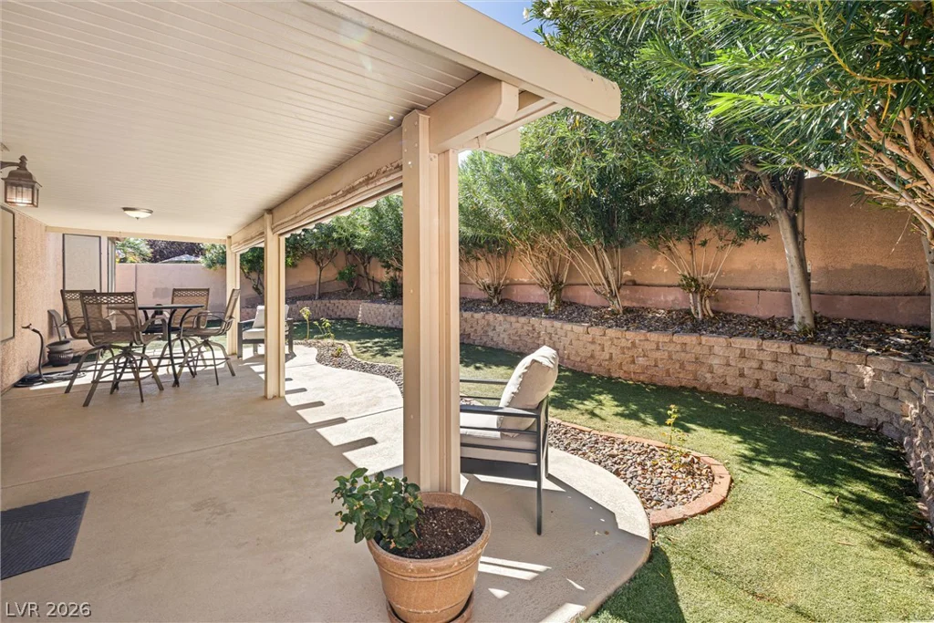 9803 Frosty Canyon, Las Vegas, NV 89183