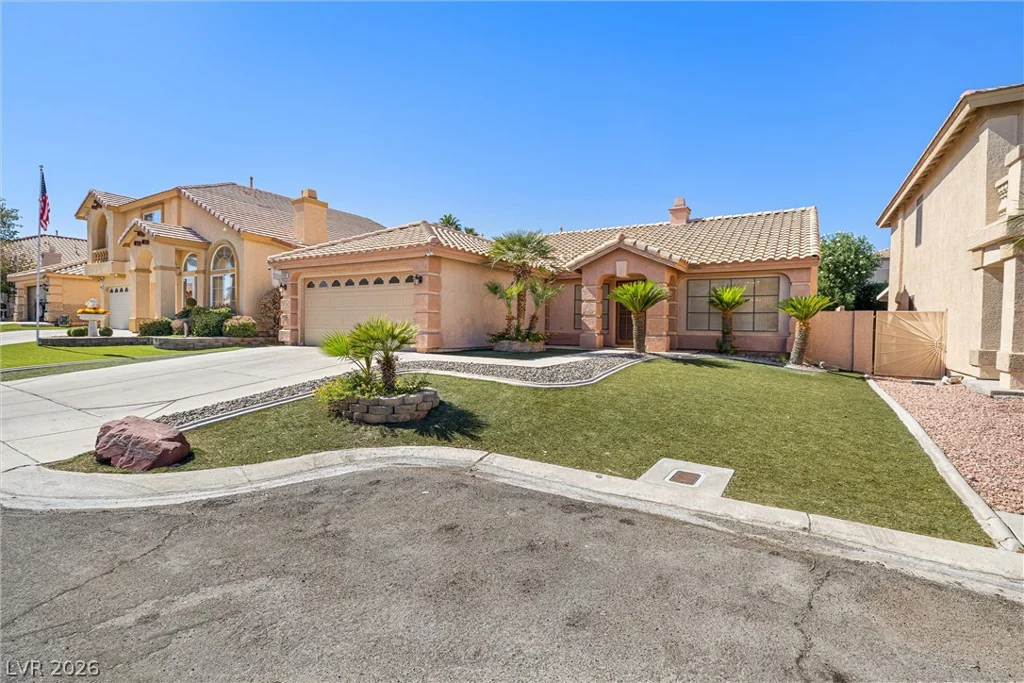 9803 Frosty Canyon, Las Vegas, NV 89183
