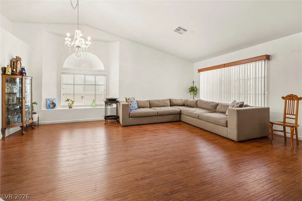 9803 Frosty Canyon, Las Vegas, NV 89183