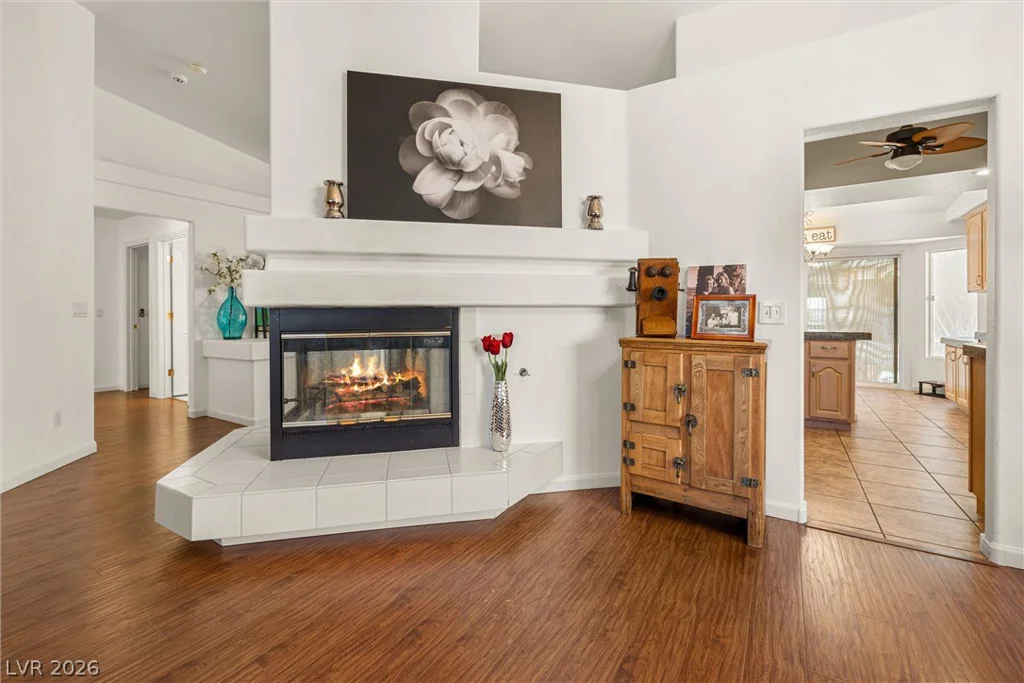 9803 Frosty Canyon, Las Vegas, NV 89183