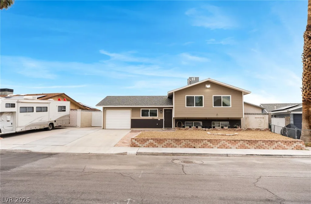 3882 Chinchilla, Las Vegas, NV 89121