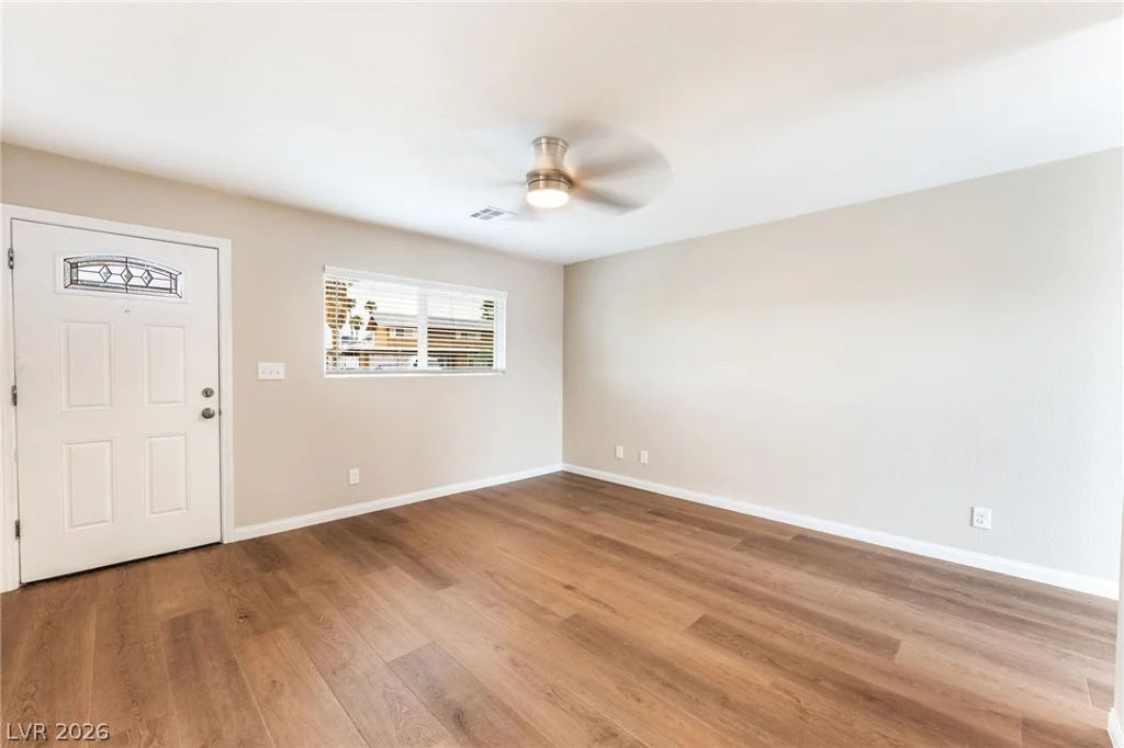 3882 Chinchilla, Las Vegas, NV 89121