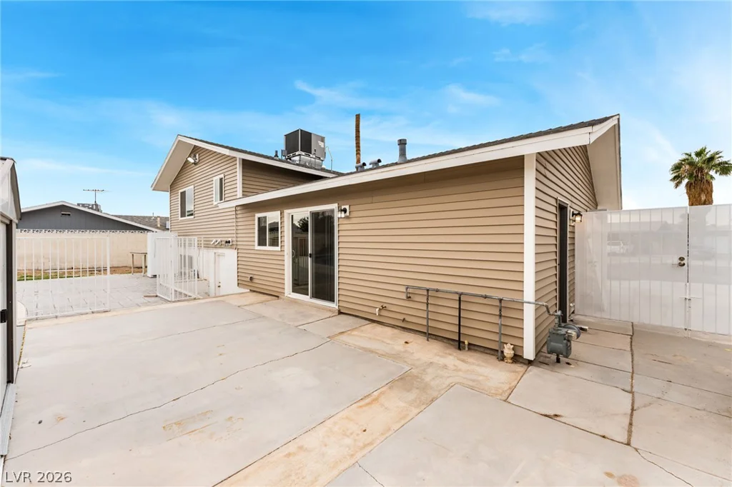 3882 Chinchilla, Las Vegas, NV 89121