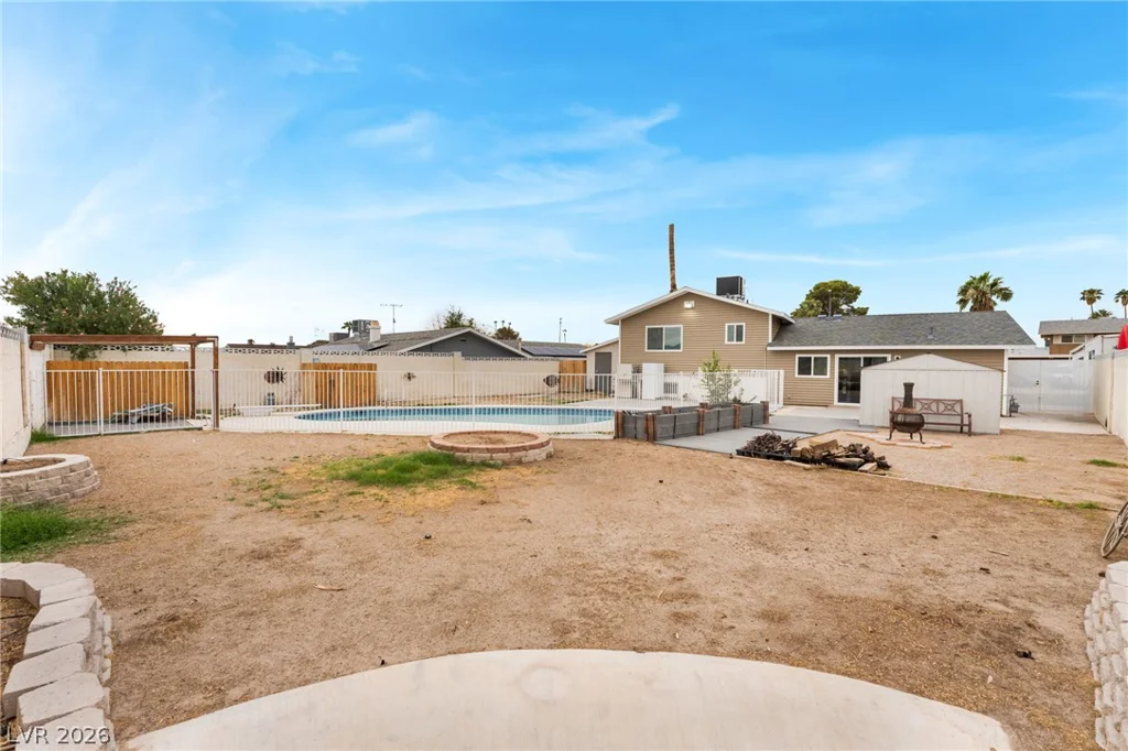 3882 Chinchilla, Las Vegas, NV 89121
