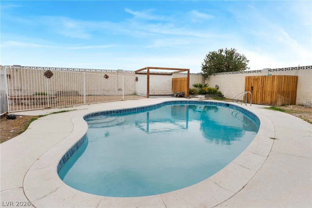 3882 Chinchilla, Las Vegas, NV 89121
