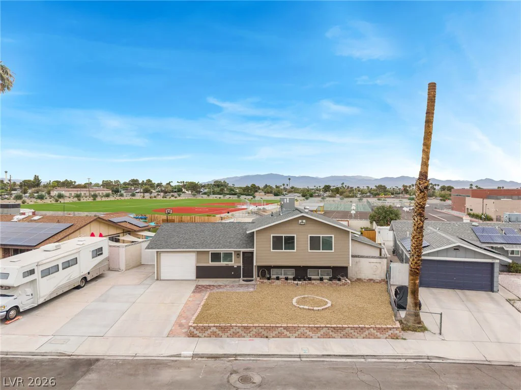 3882 Chinchilla, Las Vegas, NV 89121