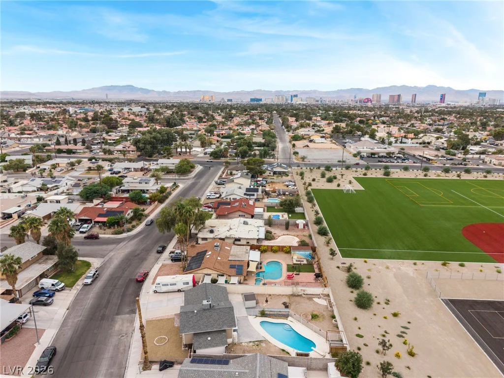 3882 Chinchilla, Las Vegas, NV 89121