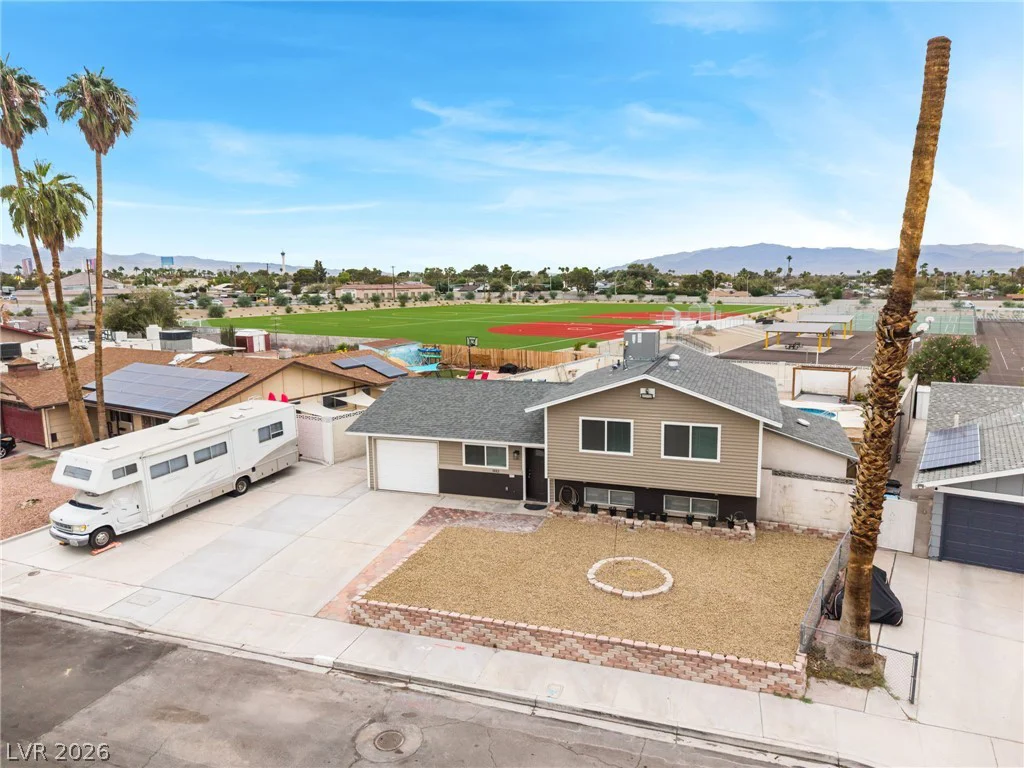 3882 Chinchilla, Las Vegas, NV 89121