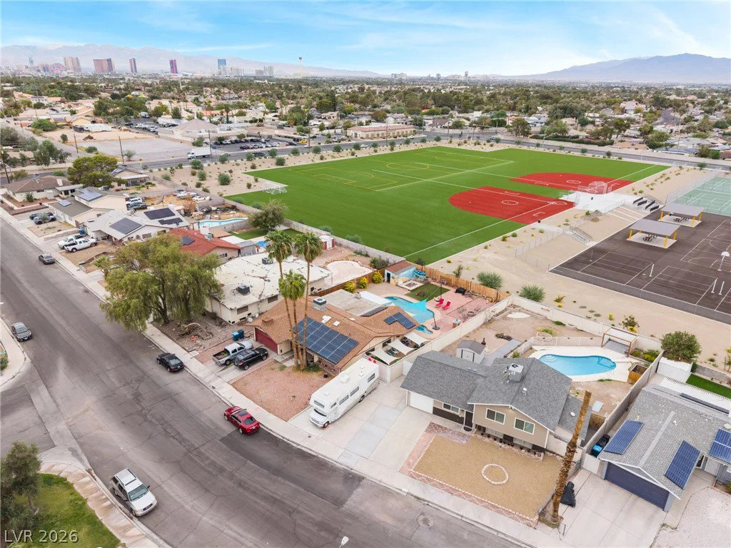 3882 Chinchilla, Las Vegas, NV 89121