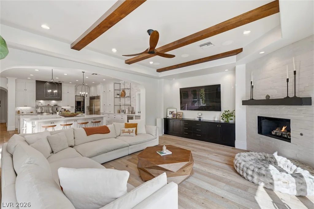 2952 Brighton Creek, Las Vegas, NV 89135