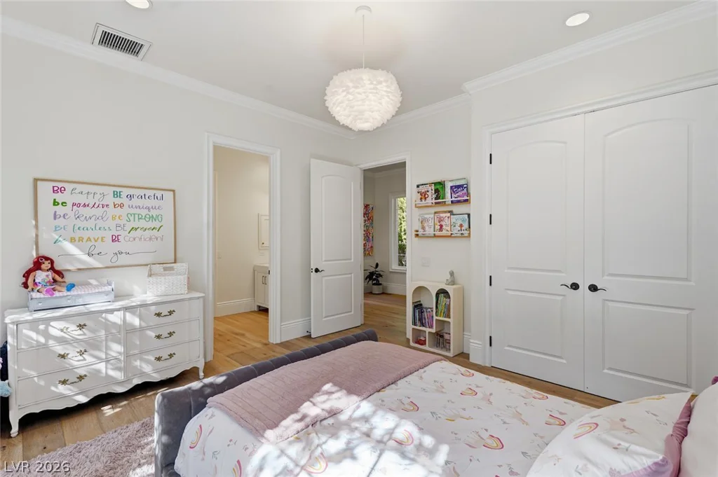 2952 Brighton Creek, Las Vegas, NV 89135