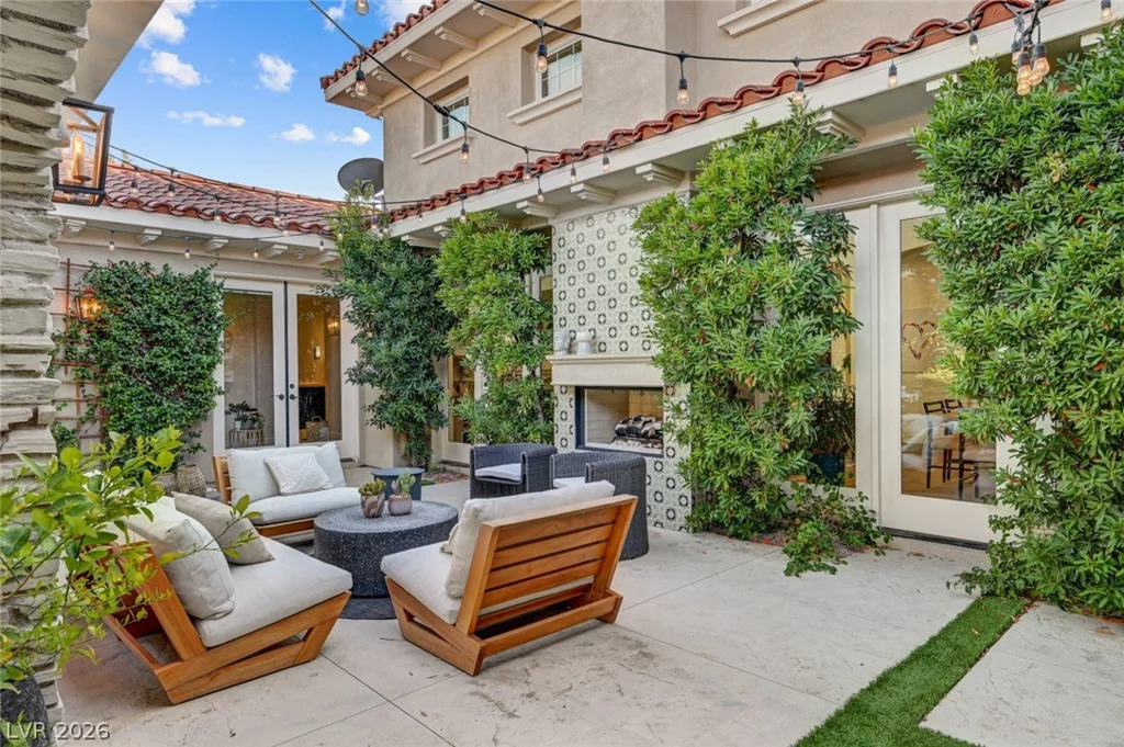 2952 Brighton Creek, Las Vegas, NV 89135