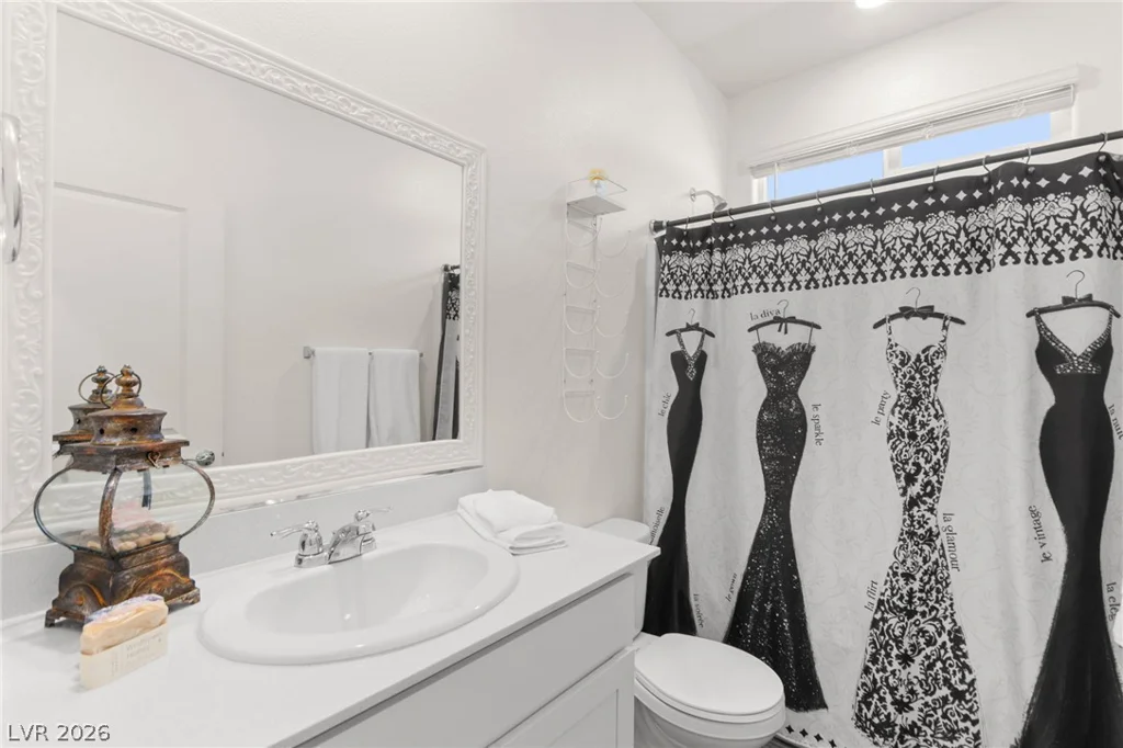 1716 Viola Falls, North Las Vegas, NV 89084