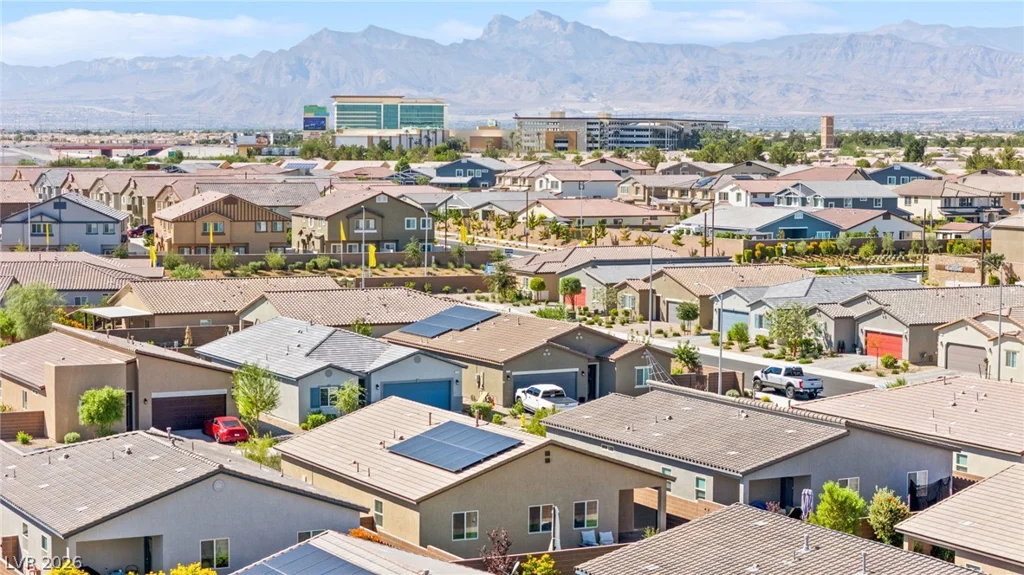 1716 Viola Falls, North Las Vegas, NV 89084