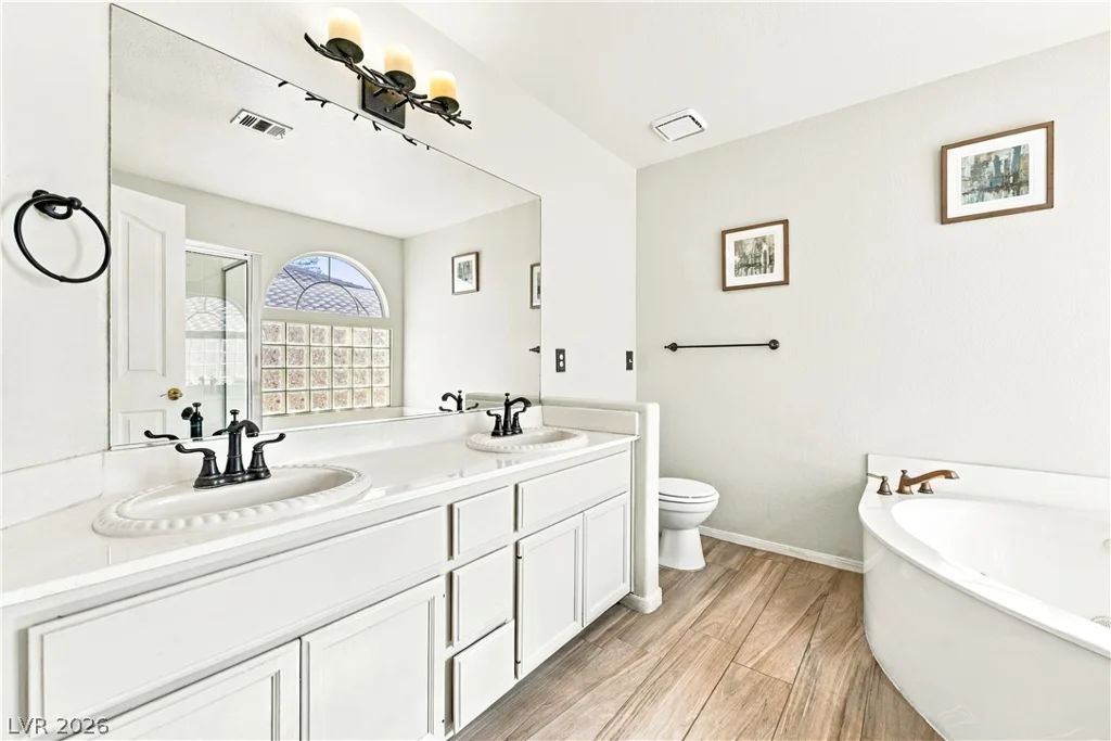 8838 Dove Cove, Las Vegas, NV 89129
