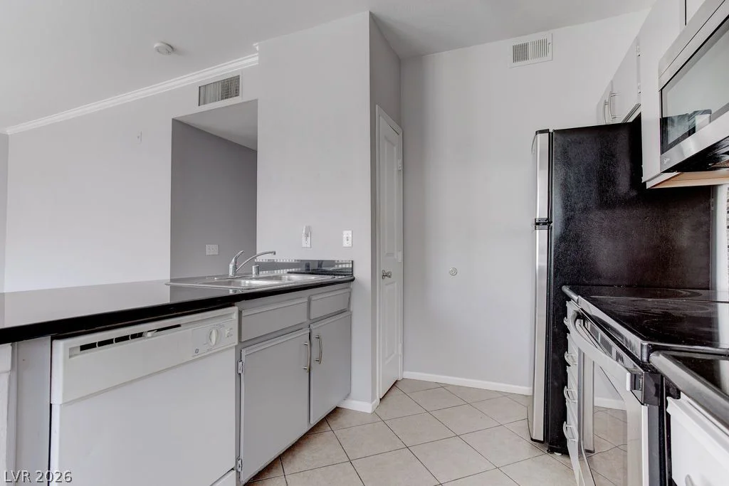 2900 Sunridge Heights, Henderson, NV 89052