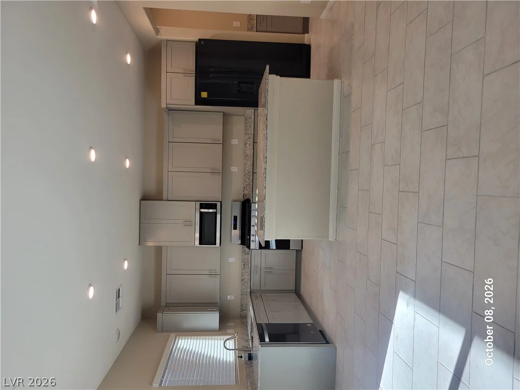1889 Lawley Cove, North Las Vegas, NV 89084