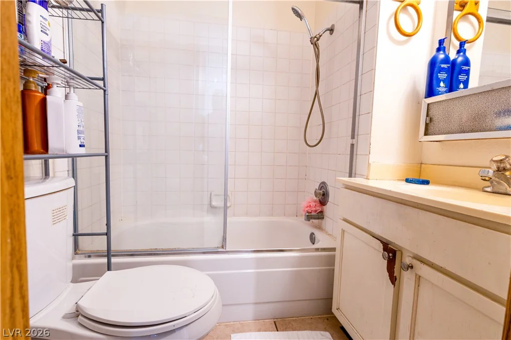 4529 Halbert, Las Vegas, NV 89110