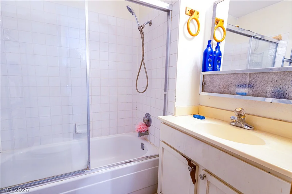 4529 Halbert, Las Vegas, NV 89110