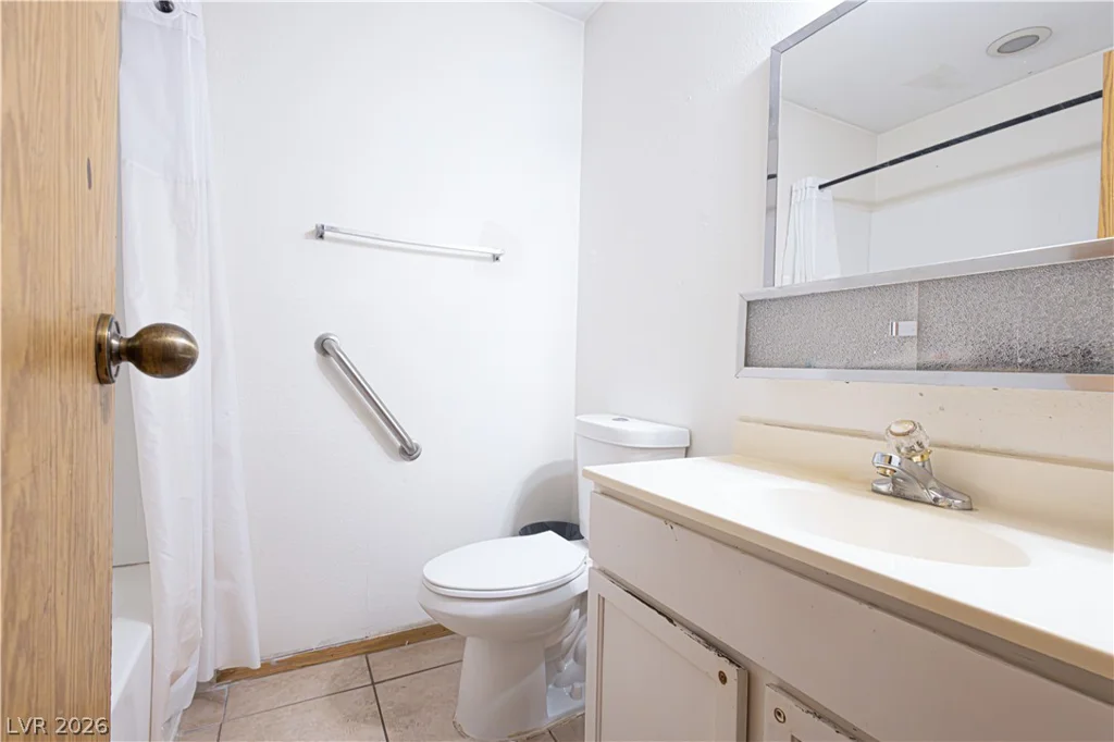 4529 Halbert, Las Vegas, NV 89110