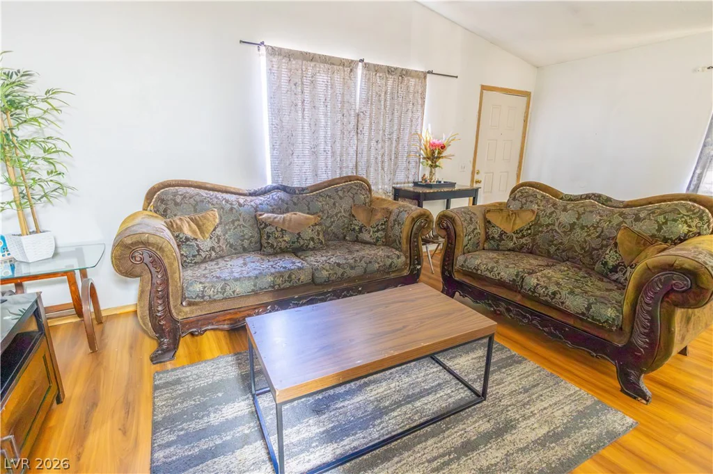 4529 Halbert, Las Vegas, NV 89110