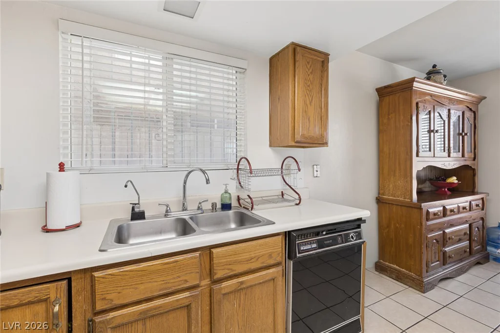 4166 Tolkien, Las Vegas, NV 89115