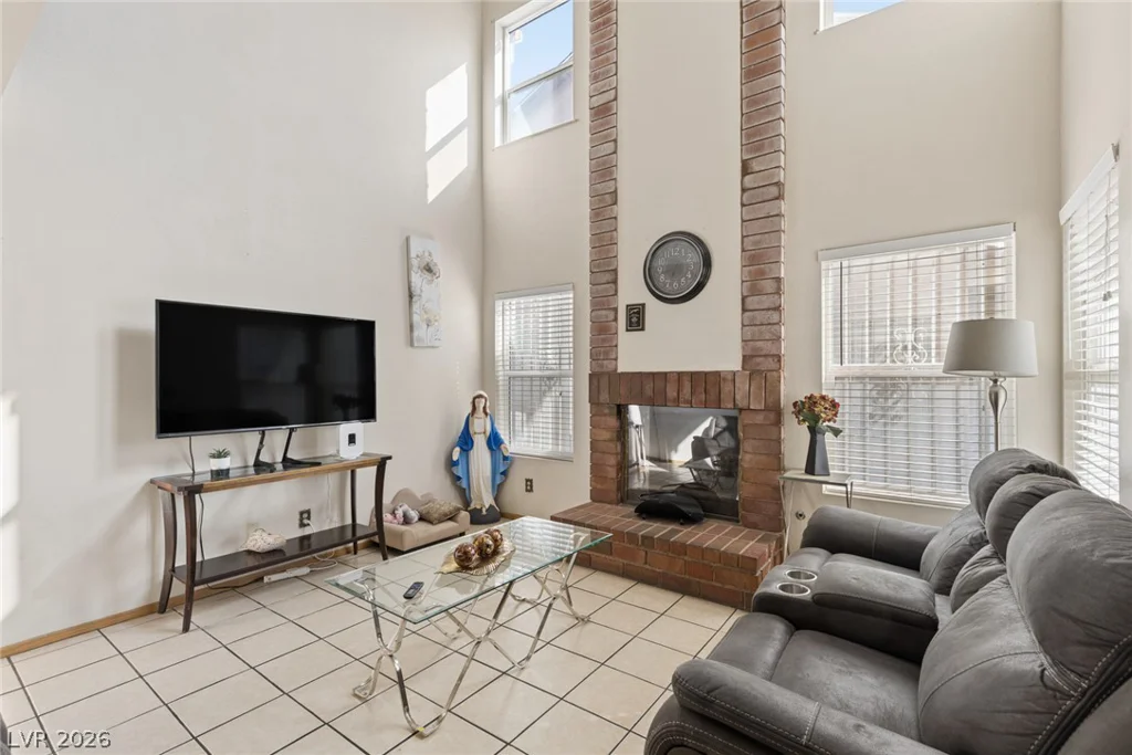 4166 Tolkien, Las Vegas, NV 89115