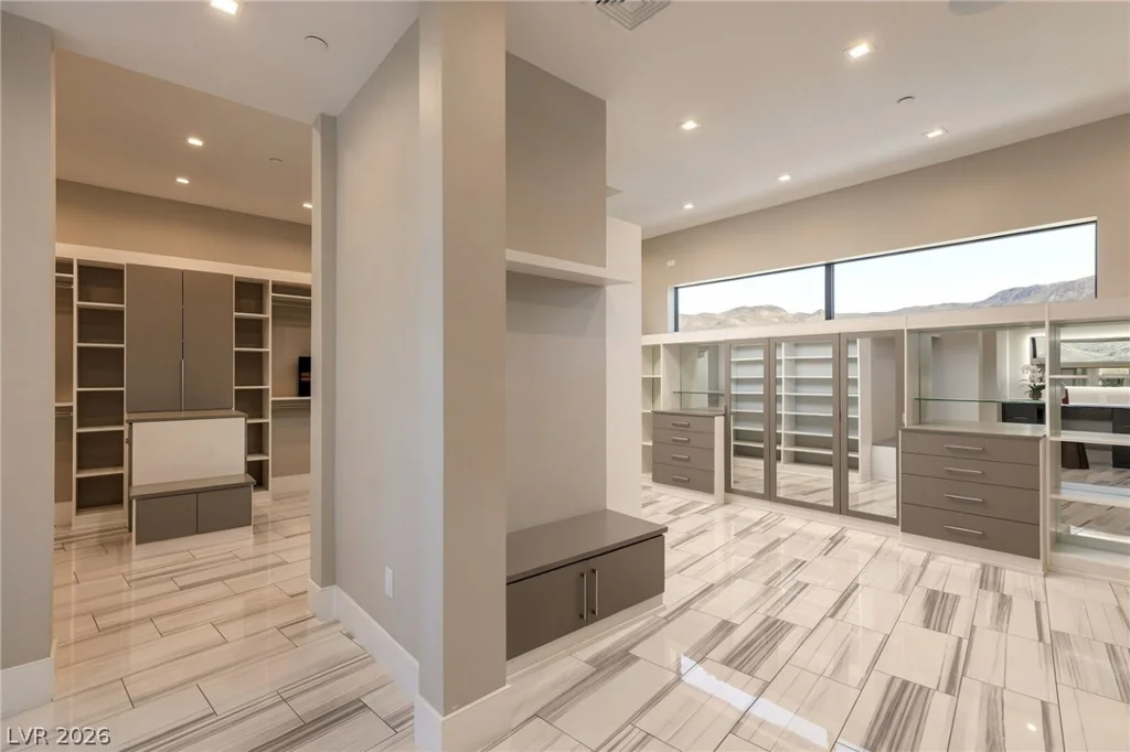 629 Dragon Peak, Henderson, NV 89012
