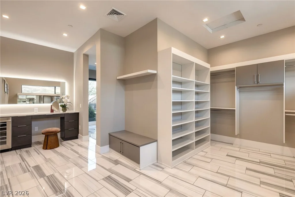 629 Dragon Peak, Henderson, NV 89012