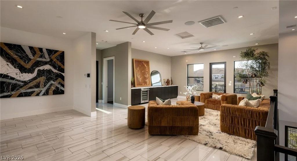 629 Dragon Peak, Henderson, NV 89012