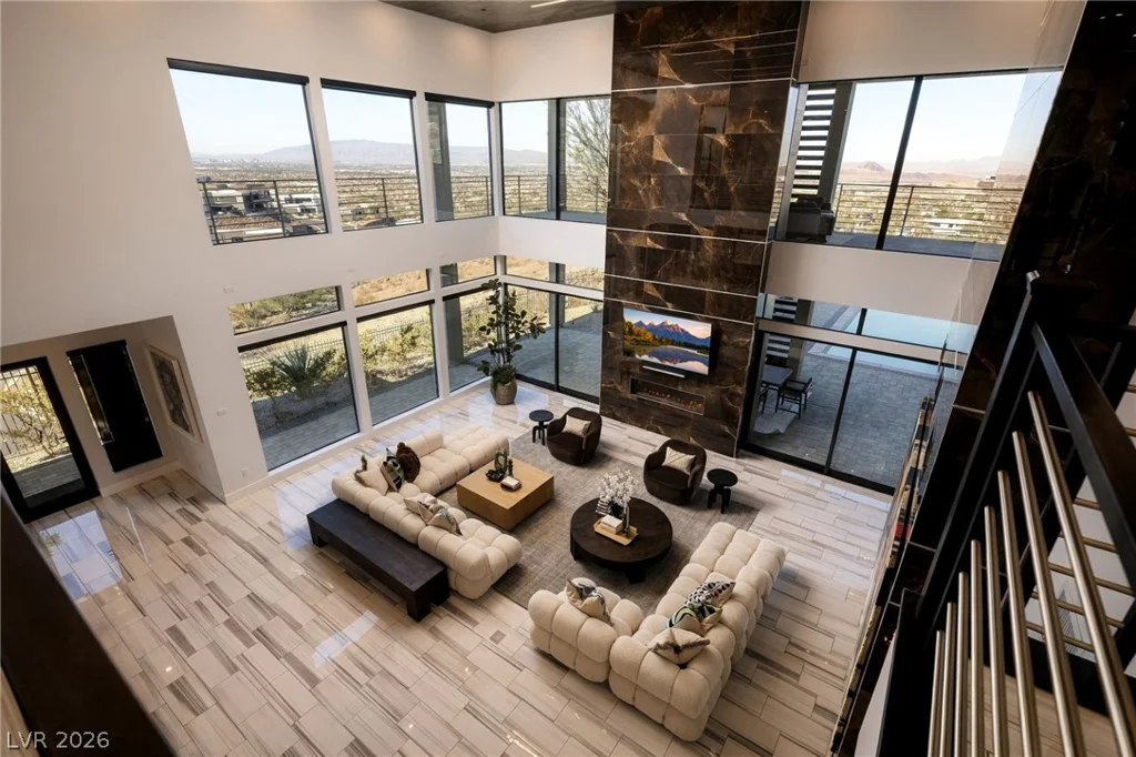 629 Dragon Peak, Henderson, NV 89012