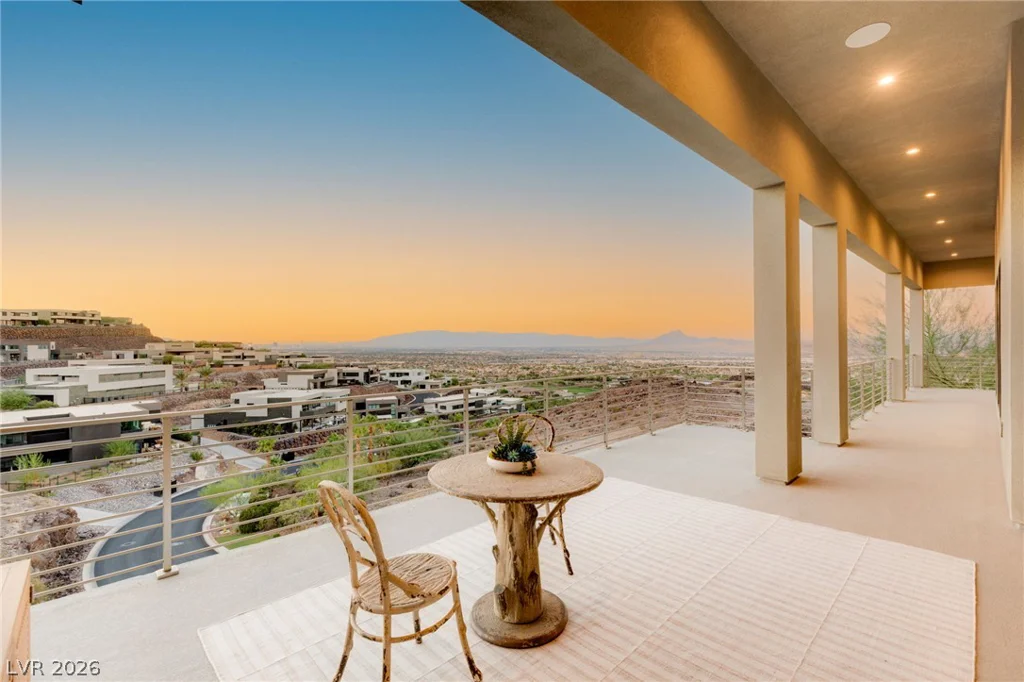 629 Dragon Peak, Henderson, NV 89012