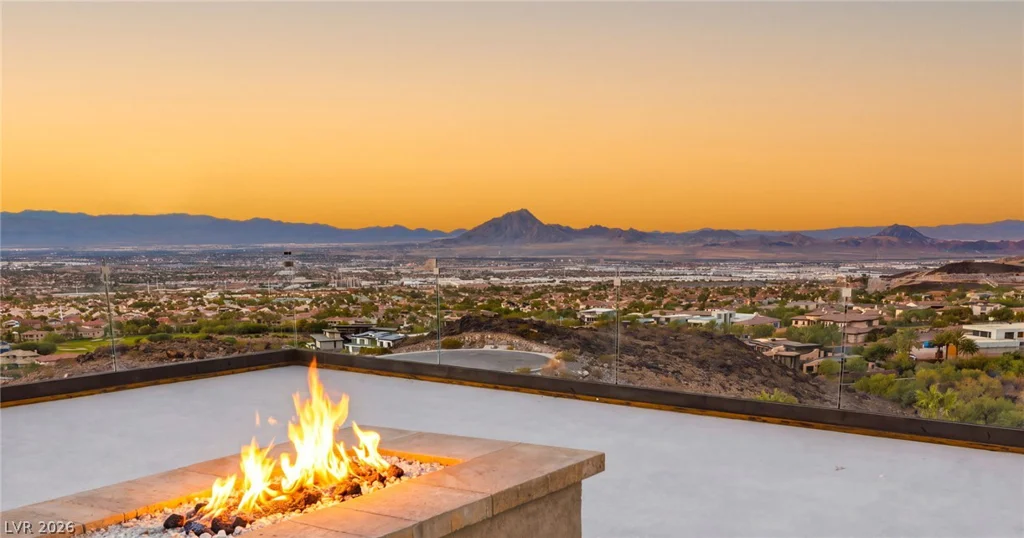 629 Dragon Peak, Henderson, NV 89012