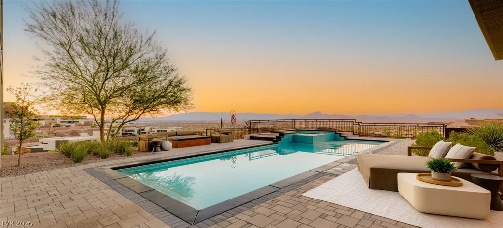 629 Dragon Peak, Henderson, NV 89012