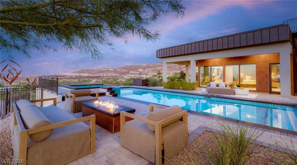 629 Dragon Peak, Henderson, NV 89012