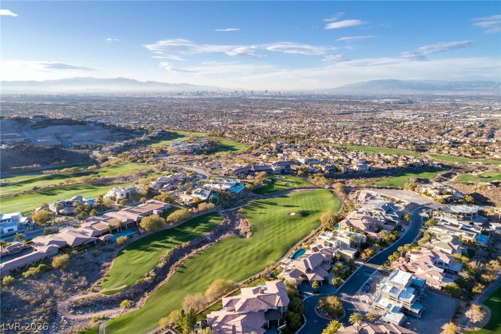 629 Dragon Peak, Henderson, NV 89012