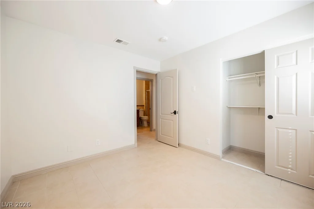 6249 Saginaw, Las Vegas, NV 89108