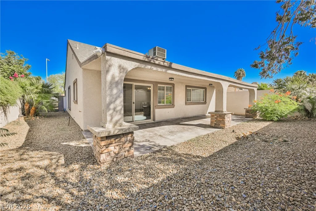 6249 Saginaw, Las Vegas, NV 89108