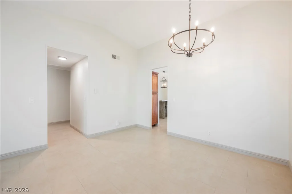 6249 Saginaw, Las Vegas, NV 89108