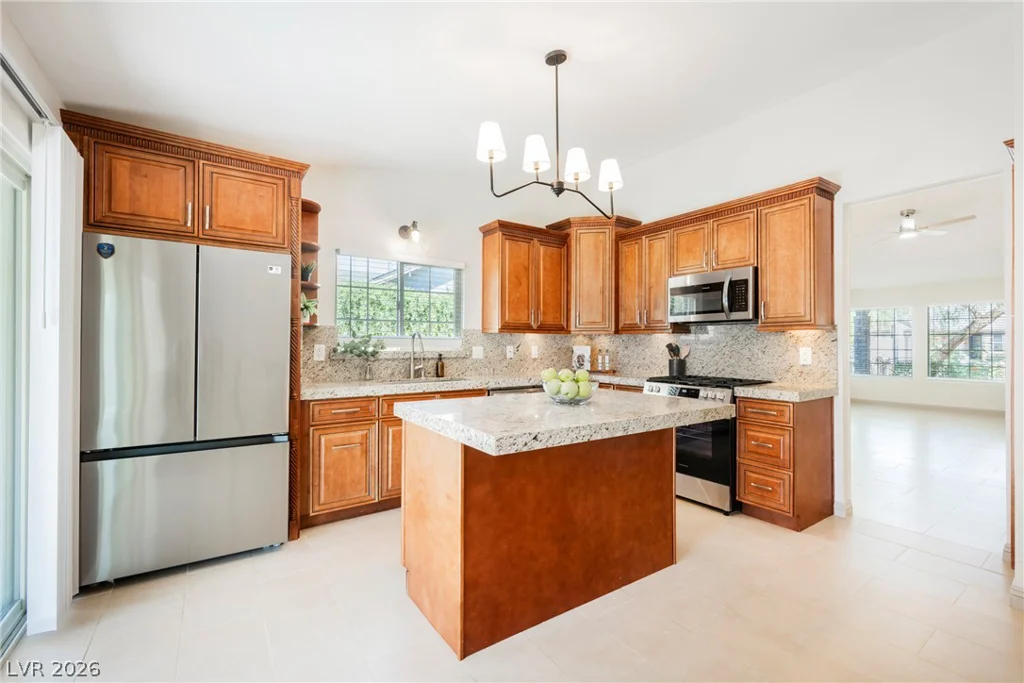 6249 Saginaw, Las Vegas, NV 89108