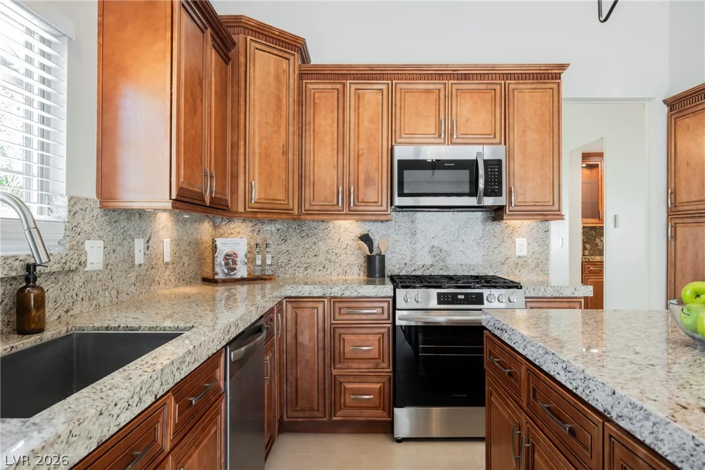6249 Saginaw, Las Vegas, NV 89108