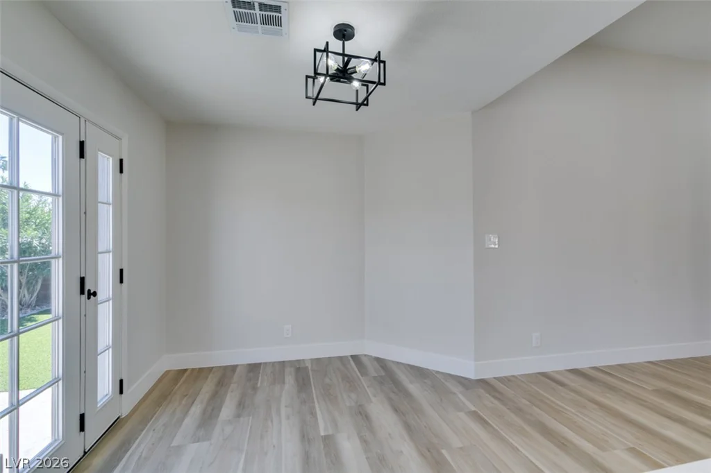 543 Chandler, Henderson, NV 89014