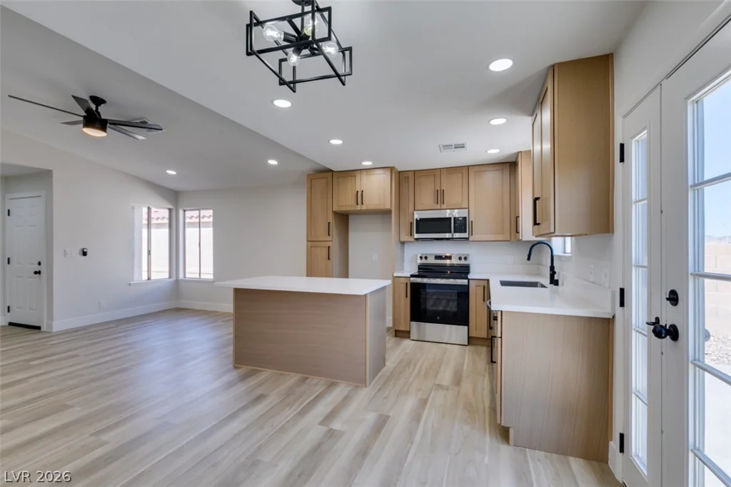 543 Chandler, Henderson, NV 89014