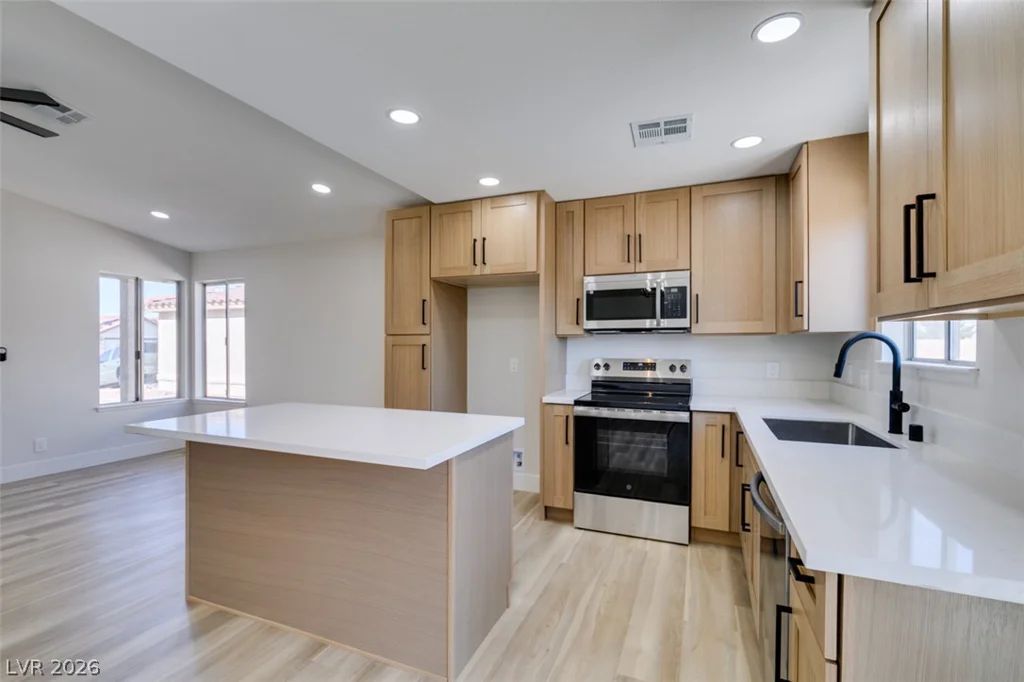 543 Chandler, Henderson, NV 89014