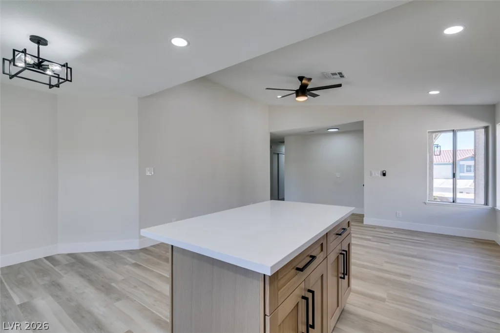 543 Chandler, Henderson, NV 89014