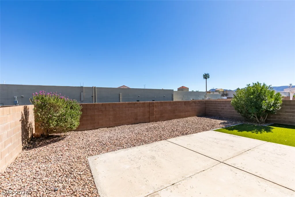 543 Chandler, Henderson, NV 89014